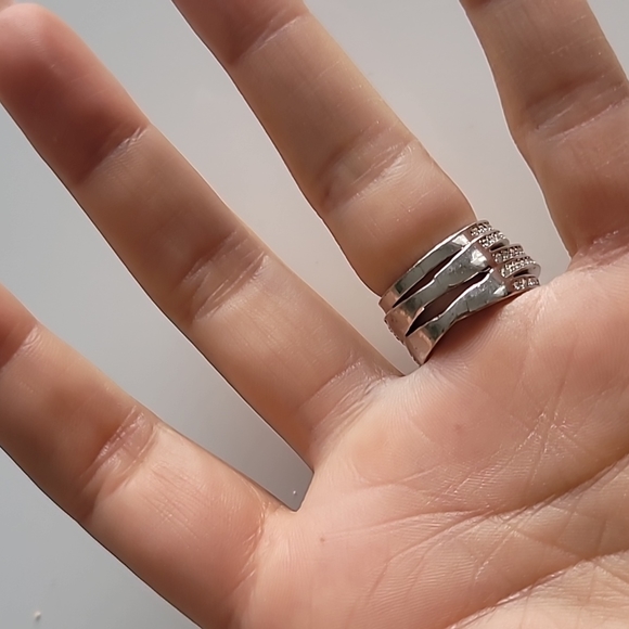 SWAROVSKI RING - Picture 3 of 5